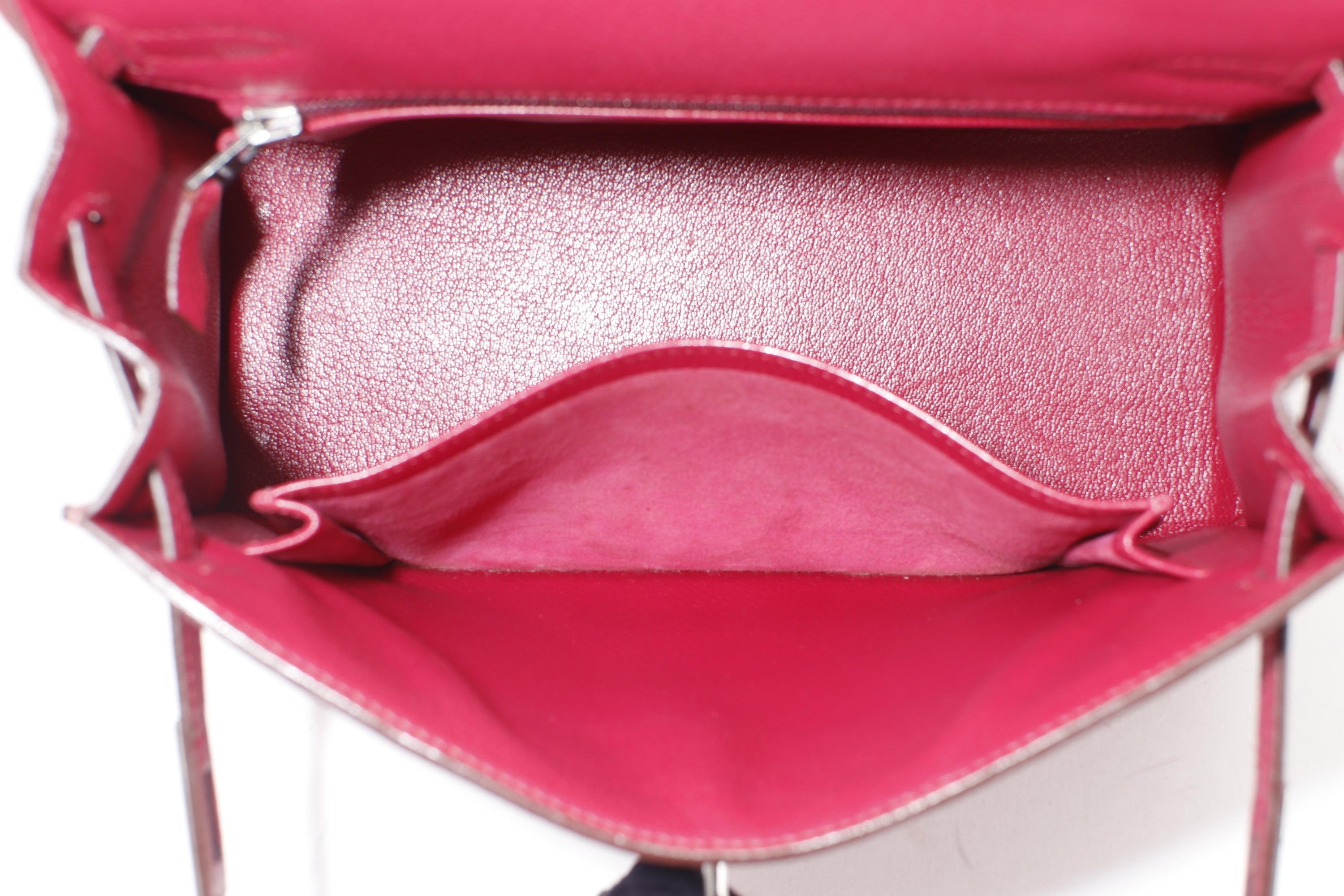 HERMES KELLY 25 (STAMP F) ROUGE VIF CHEVRE MYSORE PALLADIUM HARDWARE, WITH KEYS, LOCK, STRAP & DUST COVER