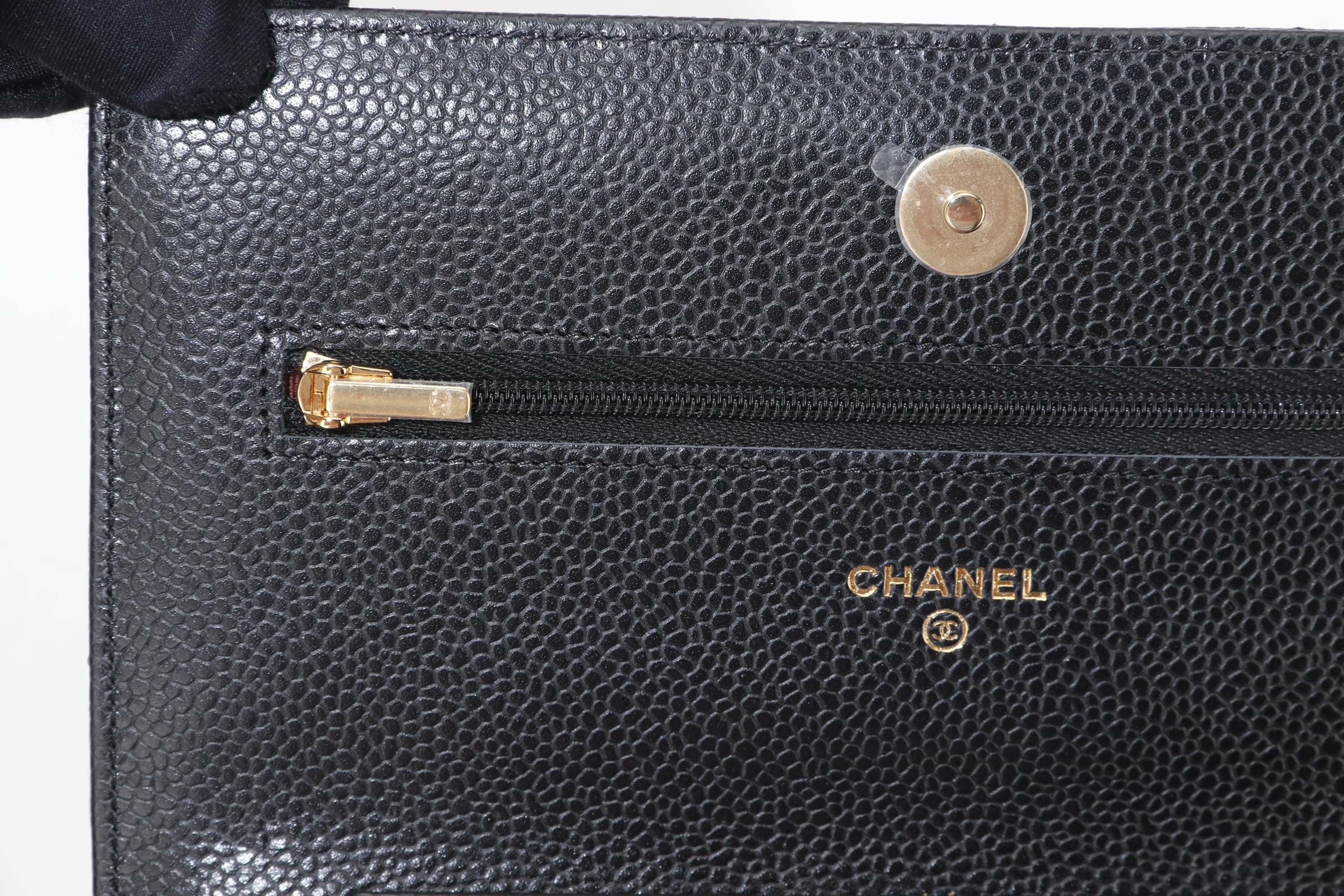 CHANEL CLASSIC WOC (H1GAxxxx) BLACK CAVIAR GOLD HARDWARE, WITH DUST COVER & BOX
