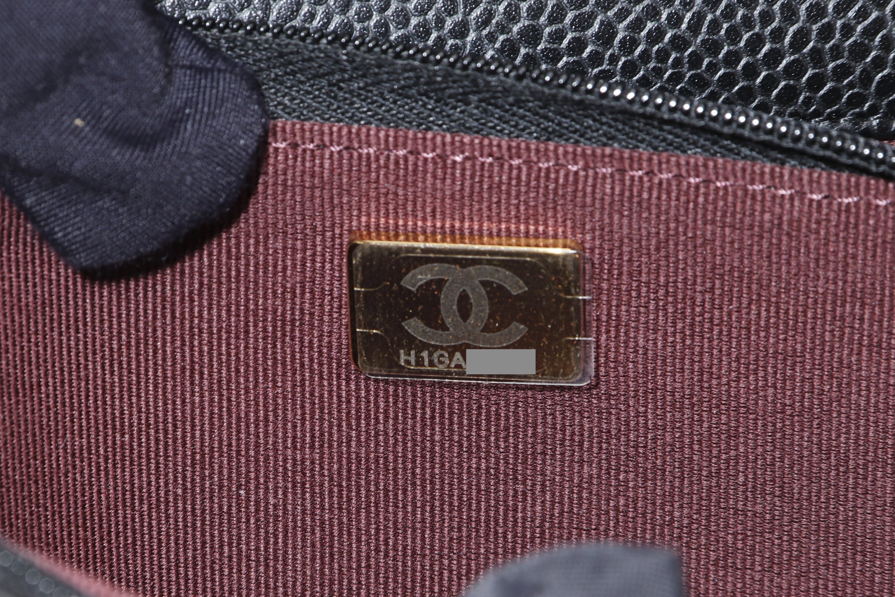CHANEL CLASSIC WOC (H1GAxxxx) BLACK CAVIAR GOLD HARDWARE, WITH DUST COVER & BOX