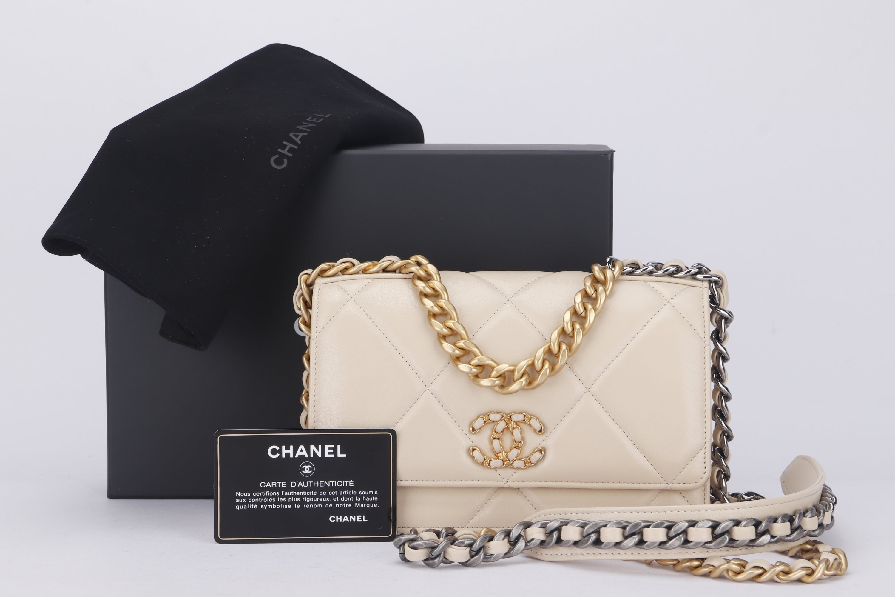 CHANEL 19 WALLET ON CHAIN (3096xxxx) LIGHT BEIGE COLOR LAMBSKIN, GOLD, SILVER & RUTHENIUM HARDWARE, WITH CARD, DUST COVER & BOX