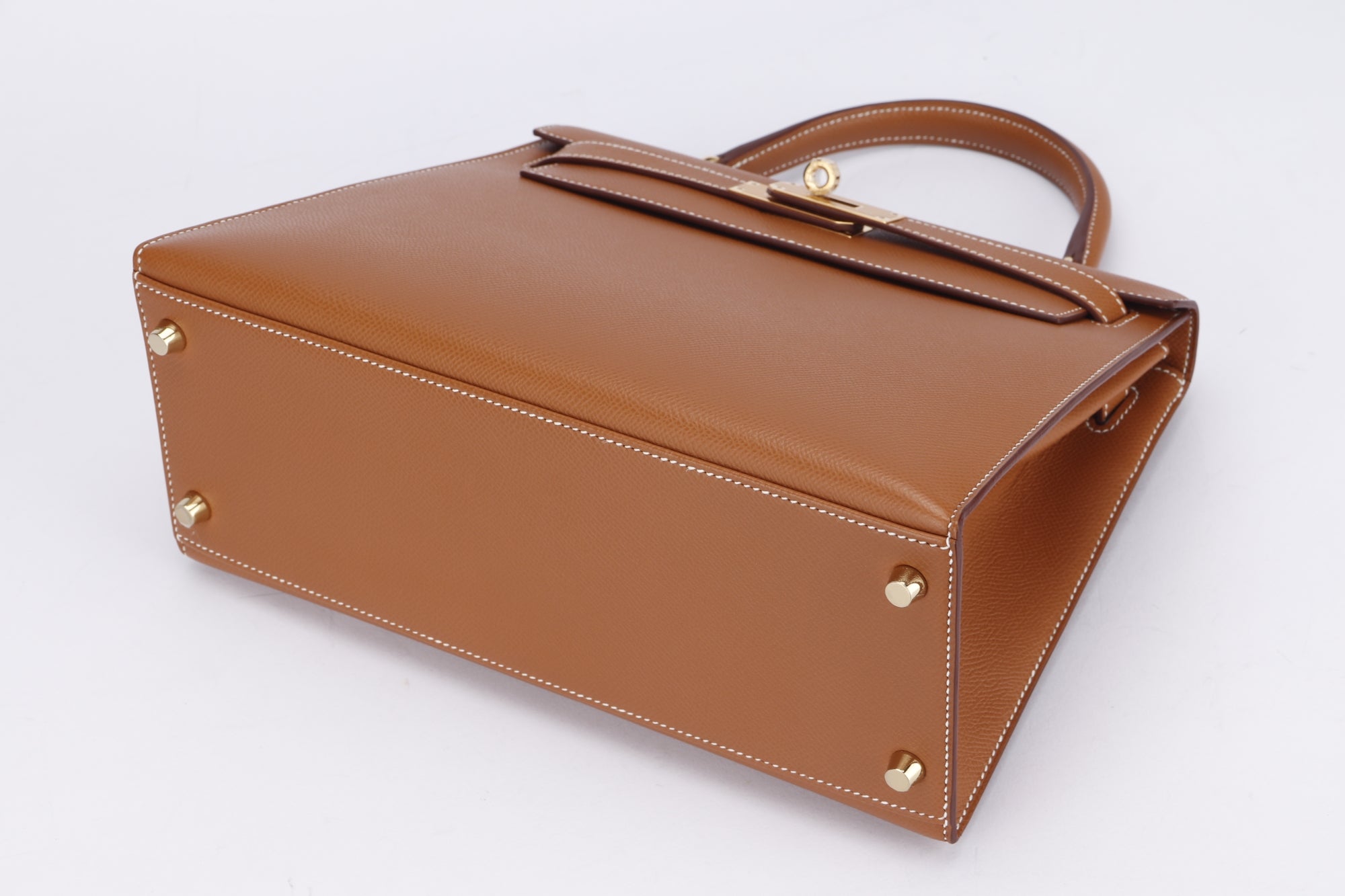 Hermes Kelly 28 Sellier (Stamp U) Gold Color Epsom Leather, Gold Hardware, with Strap, Keys, Lock, Raincoat, Dust Cover & Box