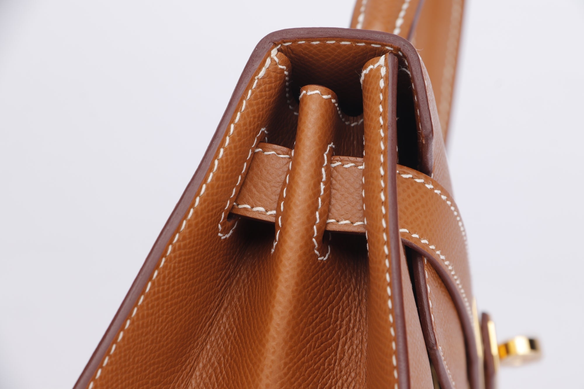 Hermes Kelly 28 Sellier (Stamp U) Gold Color Epsom Leather, Gold Hardware, with Strap, Keys, Lock, Raincoat, Dust Cover & Box