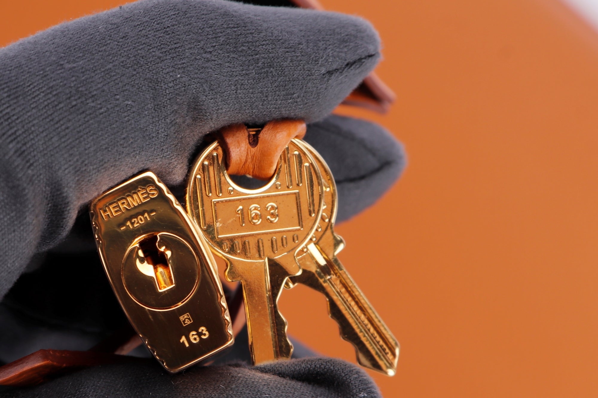 Hermes Kelly 28 Sellier (Stamp U) Gold Color Epsom Leather, Gold Hardware, with Strap, Keys, Lock, Raincoat, Dust Cover & Box