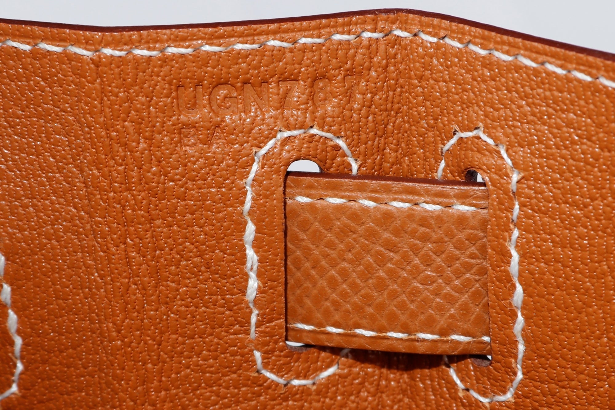 Hermes Kelly 28 Sellier (Stamp U) Gold Color Epsom Leather, Gold Hardware, with Strap, Keys, Lock, Raincoat, Dust Cover & Box