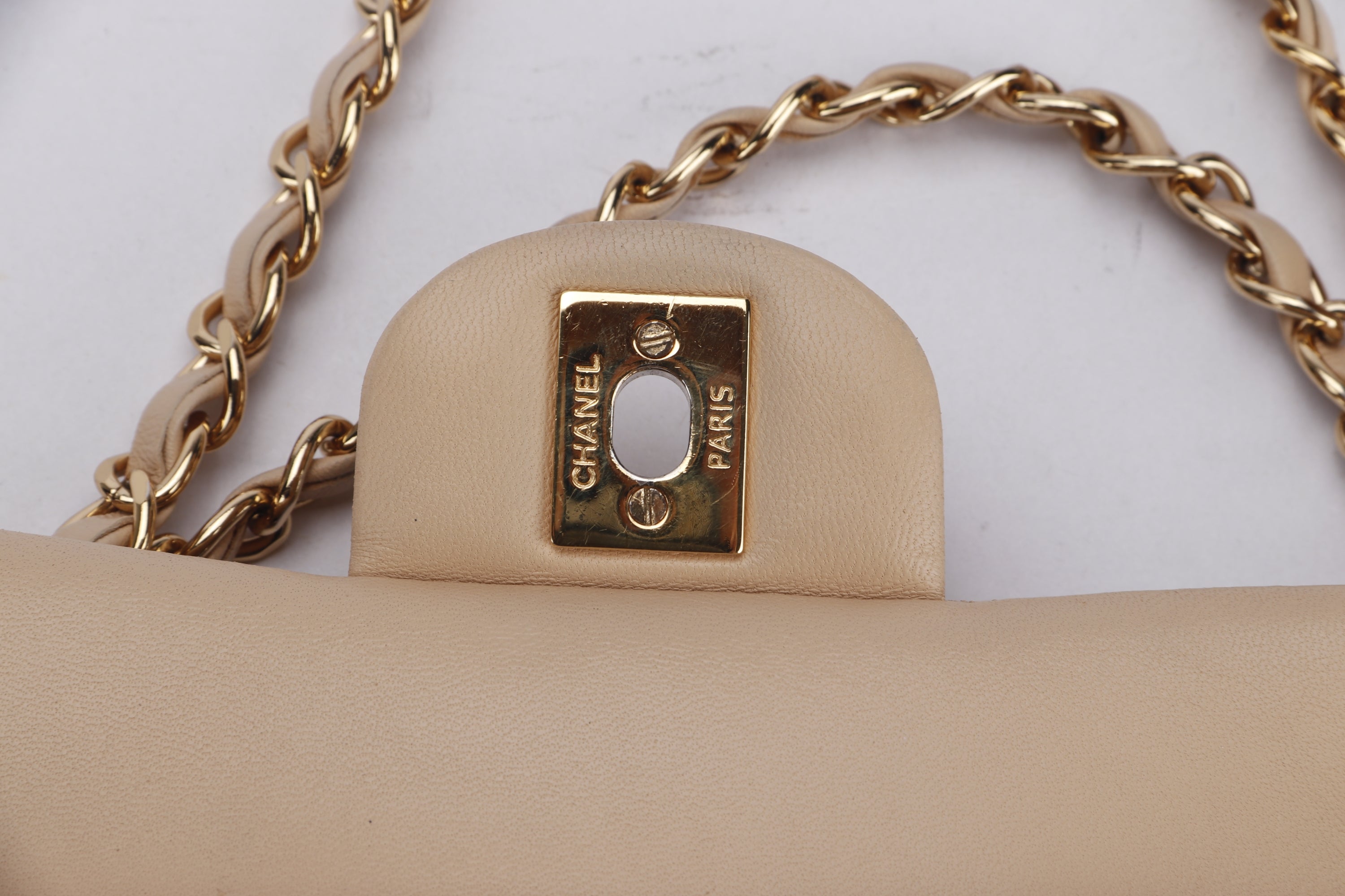 CHANEL CLASSIC DOUBLE FLAP (1543xxxx) MEDIUM BEIGE LAMBSKIN, GOLD HARDWARE, NO CARD & DUST COVER