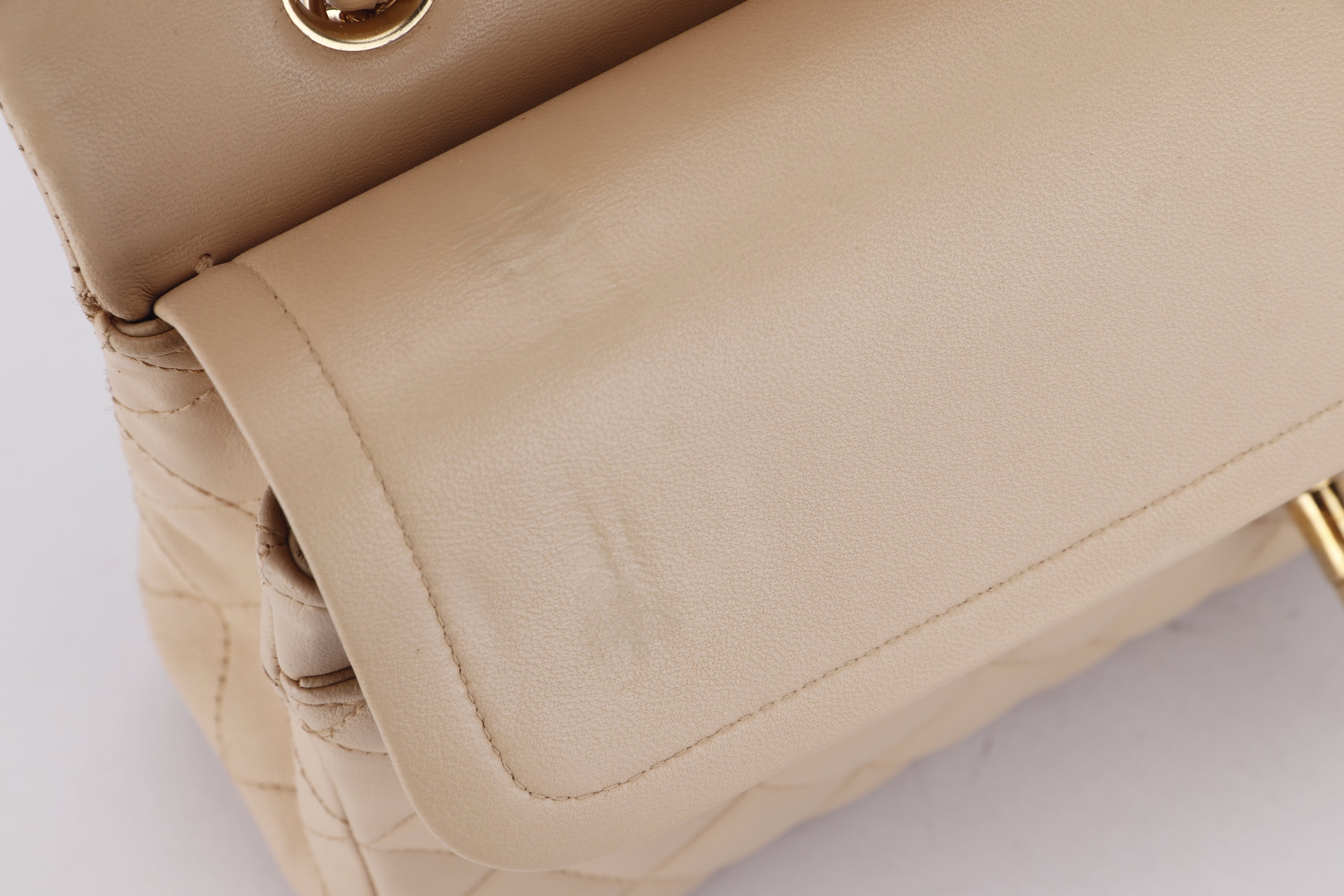 CHANEL CLASSIC DOUBLE FLAP (1543xxxx) MEDIUM BEIGE LAMBSKIN, GOLD HARDWARE, NO CARD & DUST COVER