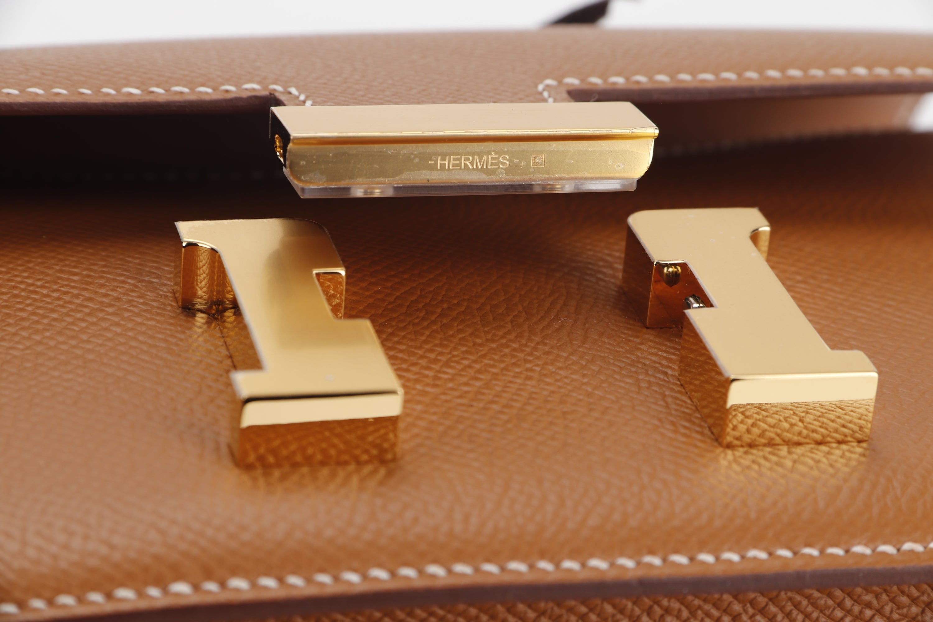 HERMES CONSTANCE 18CM (STAMP U) GOLD COLOR EPSOM LEATHER, GOLD HARDWARE, WITH DUST COVER & BOX