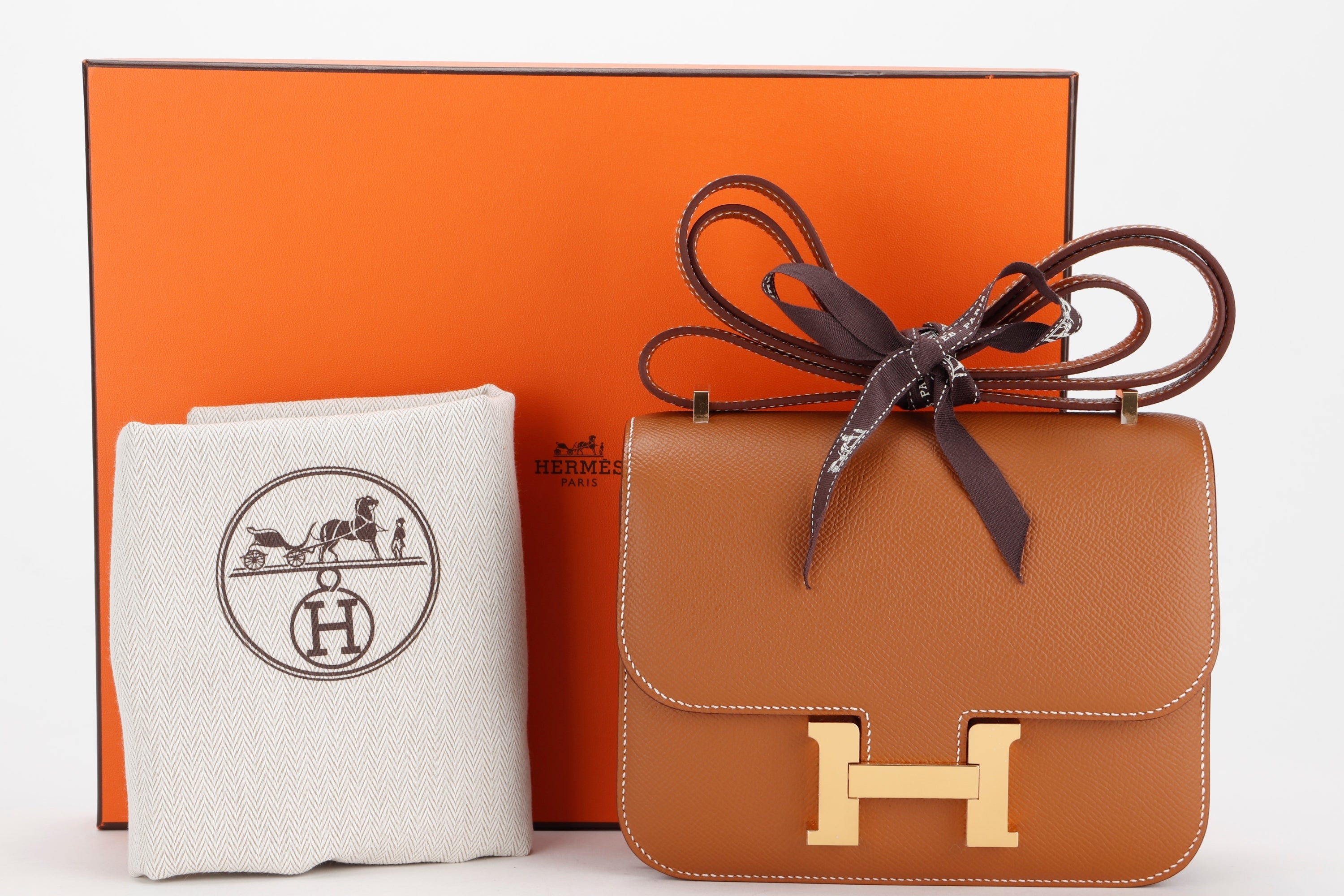 HERMES CONSTANCE 18CM (STAMP U) GOLD COLOR EPSOM LEATHER, GOLD HARDWARE, WITH DUST COVER & BOX